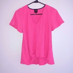 W5 Short Sleeve V Neck Twist Front Shirt